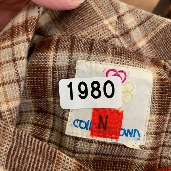 Checkered red white and blue shorts pockets - Picture 3 of 8